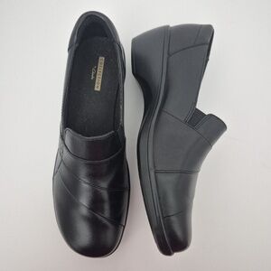 Clarks Women's Clogs size 9